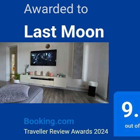 Last Moon Flic en Flac Bagian luar foto